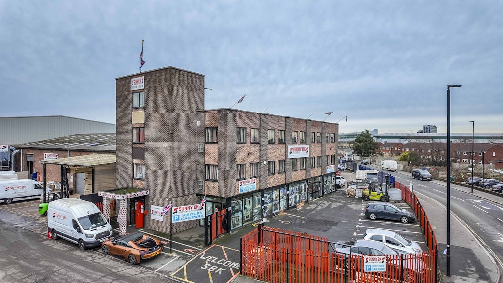 Estate Image