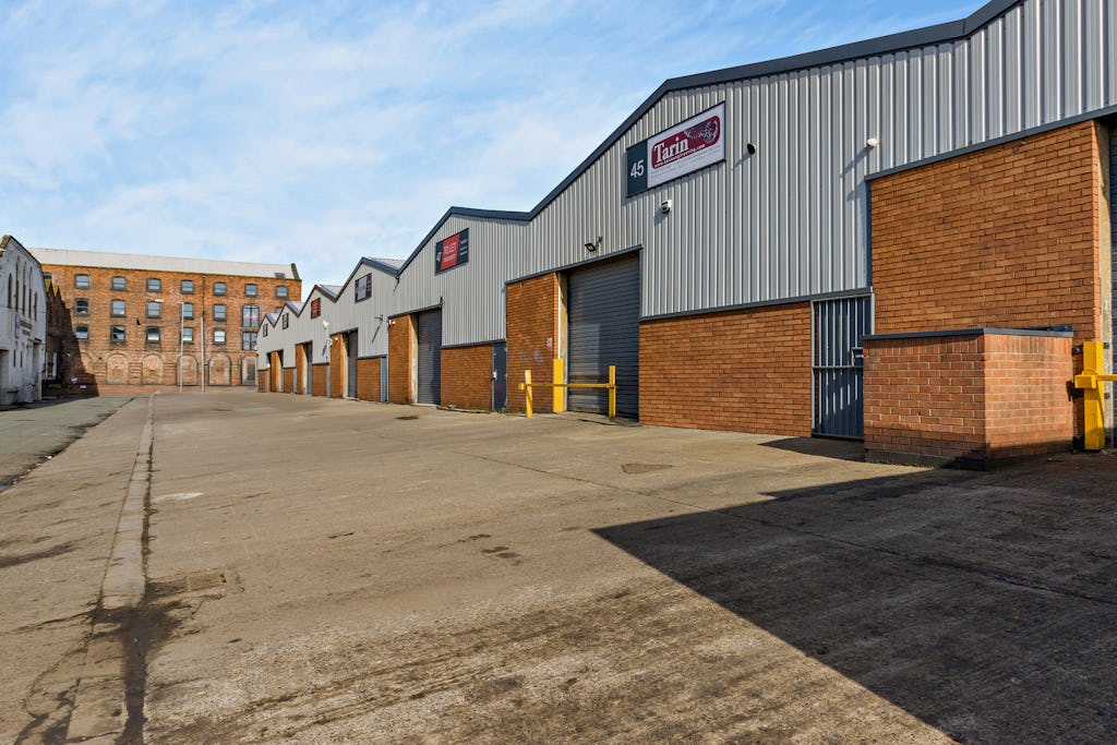 Estate Image