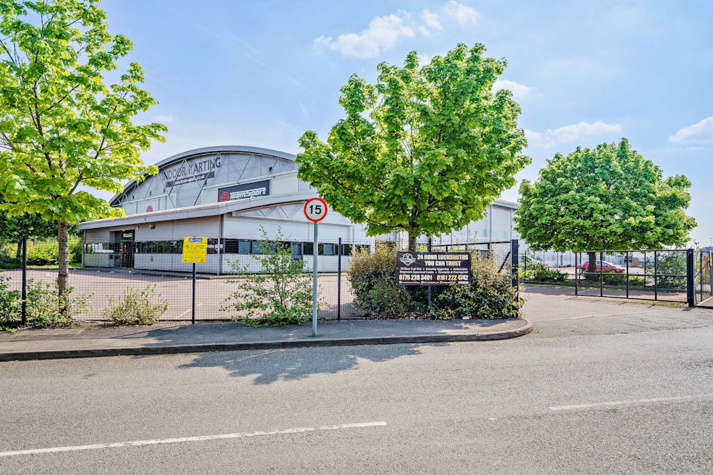 Estate Image