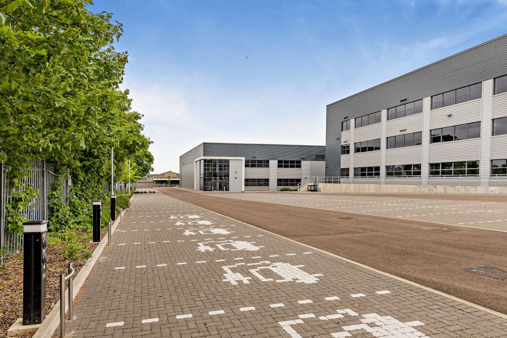 Estate Image