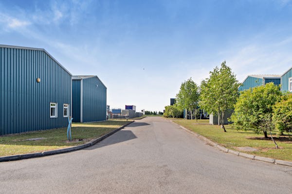 Estate Image