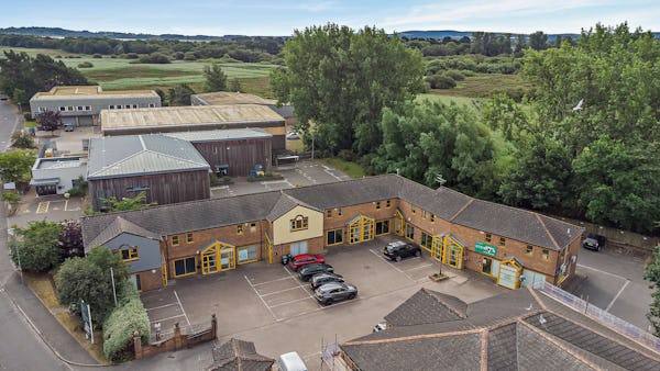 Estate Image