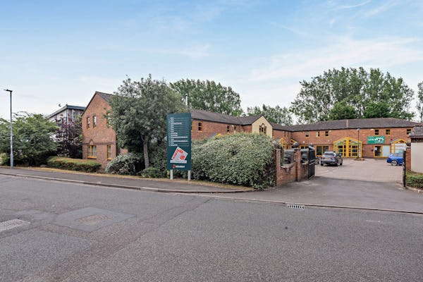 Estate Image