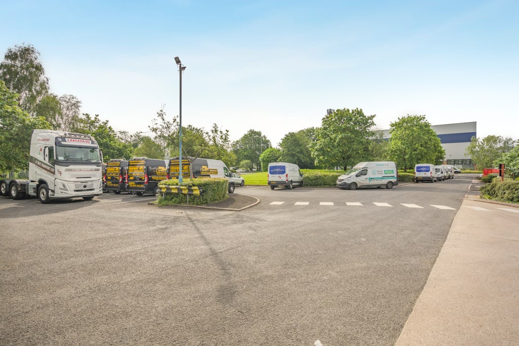 Estate Image