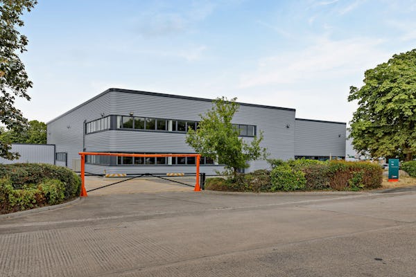 Estate Image