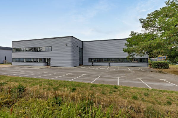 Estate Image