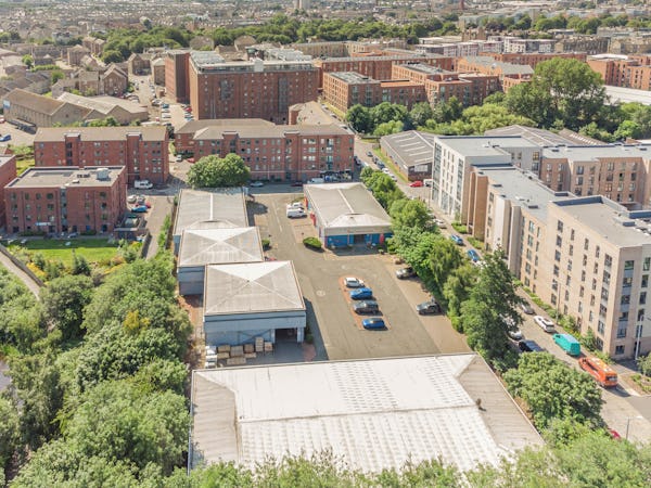 Estate Image
