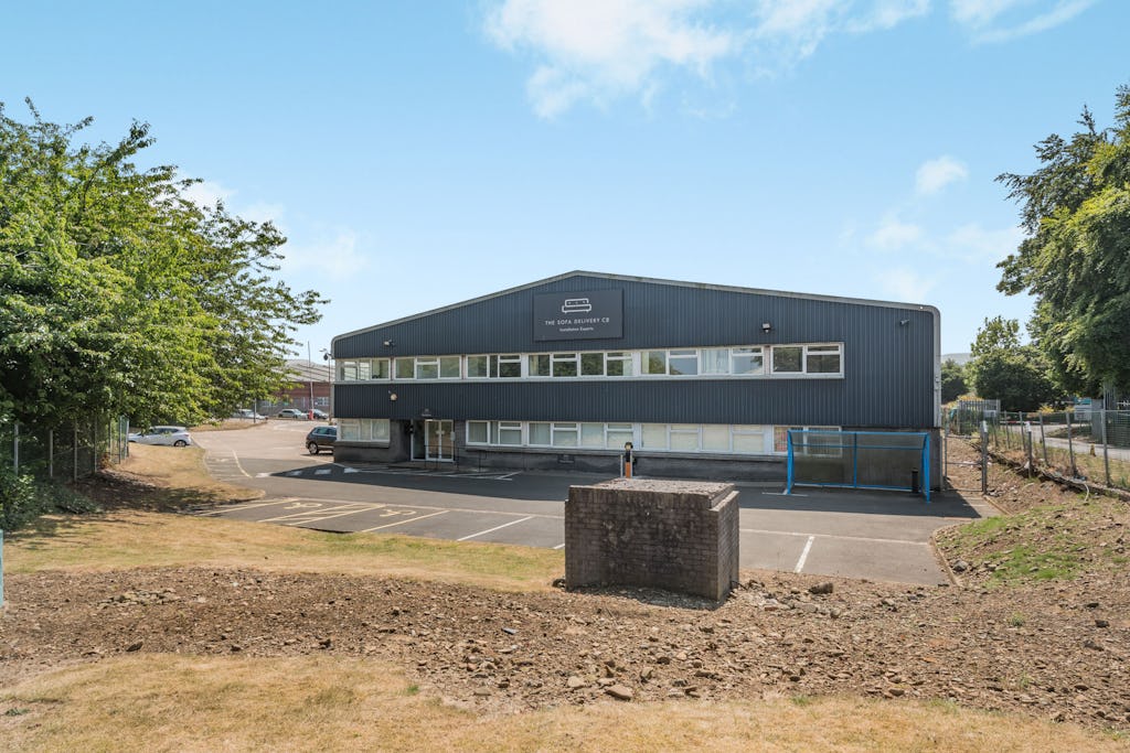 Estate Image