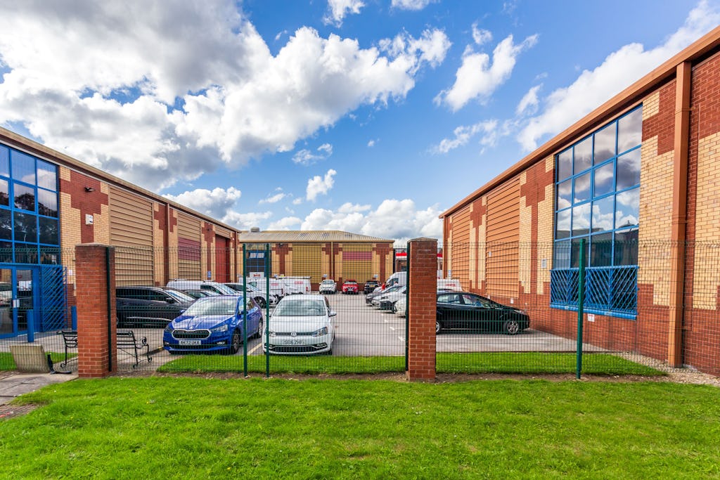 Estate Image