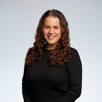 Louise Kandel Headshot