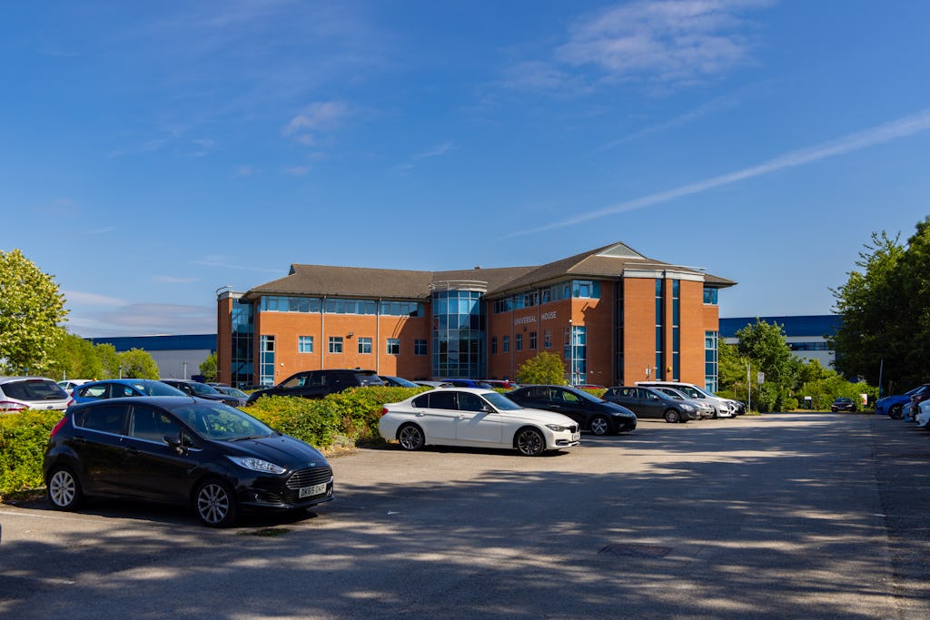 Estate Image