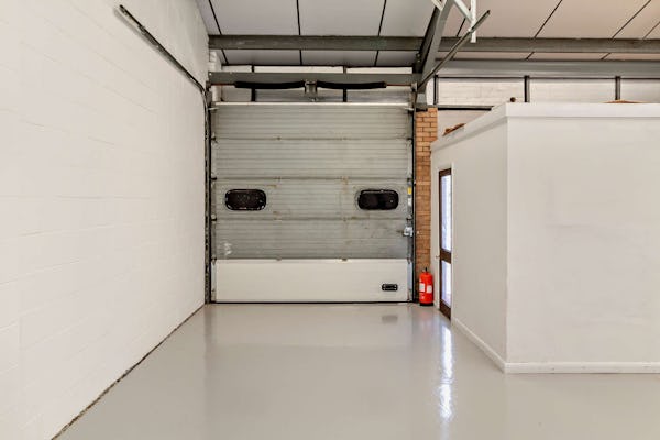 Unit Image